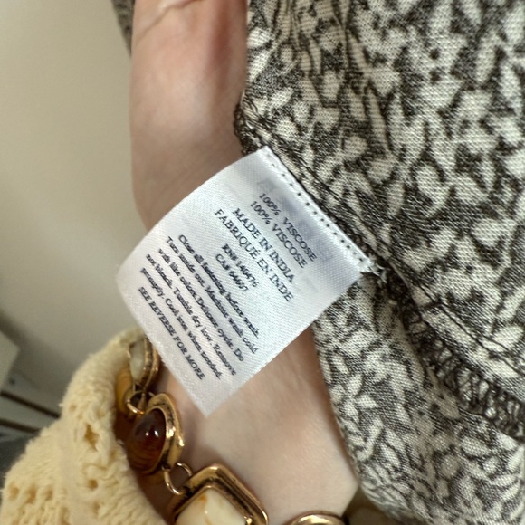 Faherty Montara Leaf Batik Printed Blouson Mini Dress Size
Medium - Picture 9 of 11